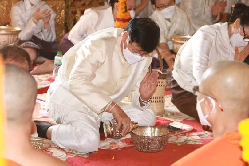 Du khách đến cố đô Luang Prabang của Lào tăng đột biến