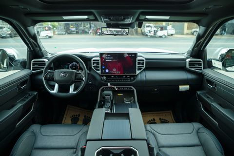 Toyota Tundra 2022 xuất hiện tại Campuchia, sắp về Việt Nam