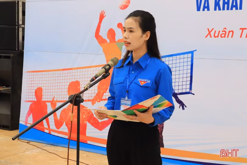 Khởi tranh Giải Bóng chuyền nam Thanh niên Hà Tĩnh năm 2022