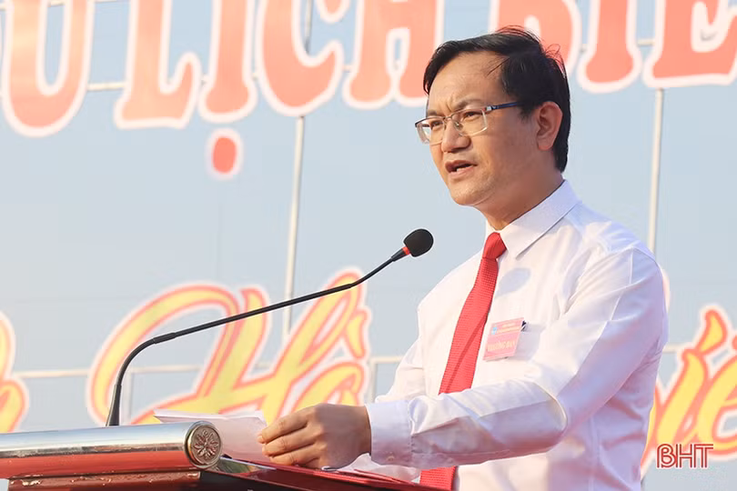 Thạch Hà khai trương lễ hội du lịch biển năm 2022