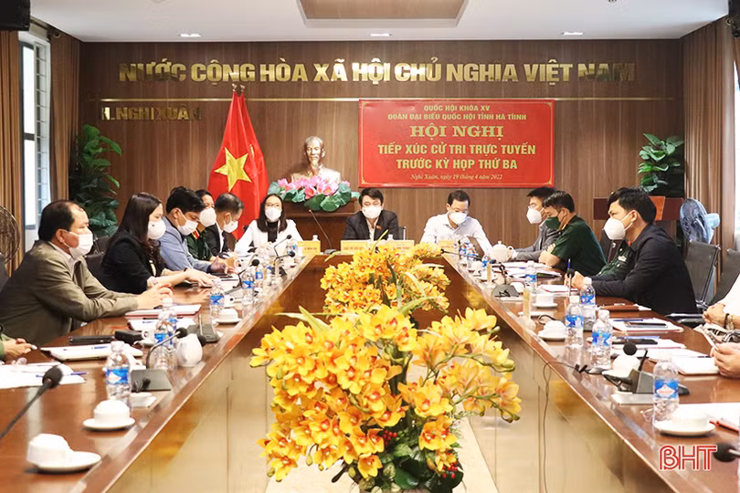 Cử tri Nghi Xuân kiến nghị tới đại biểu Quốc hội các vấn đề về đất đai, môi trường