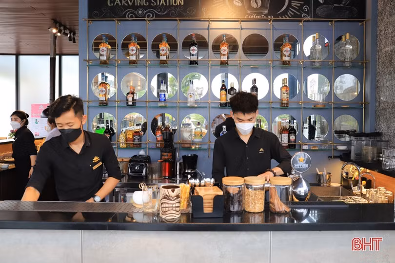 Khai trương khách sạn 4 sao Sông Lam Waterfront