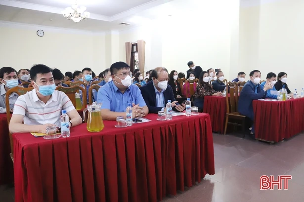 Mitraco Hà Tĩnh phát động phong trào thi đua trong công nhân, lao động