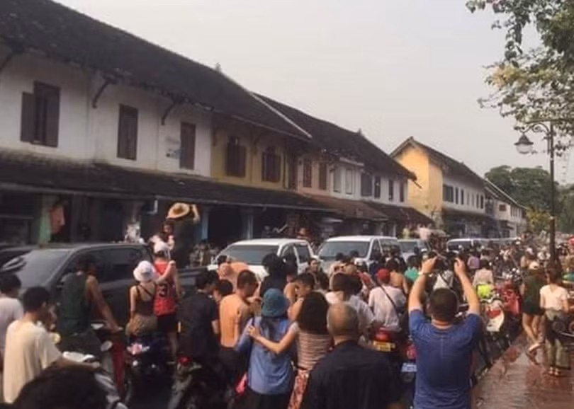 Du khách đến cố đô Luang Prabang của Lào tăng đột biến