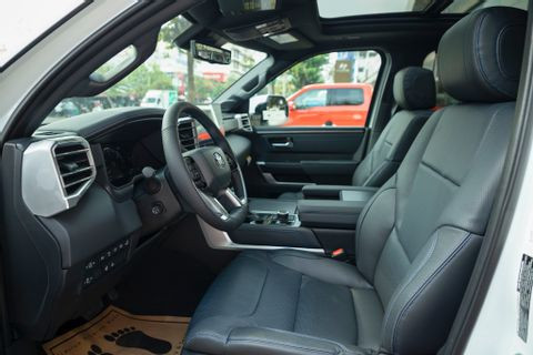 Toyota Tundra 2022 xuất hiện tại Campuchia, sắp về Việt Nam