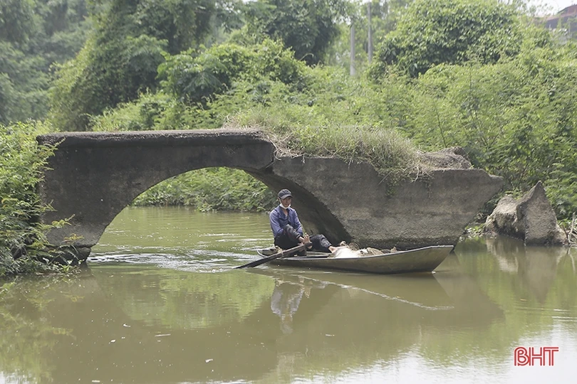 Cầu Nhe ấm mãi tình đồng đội