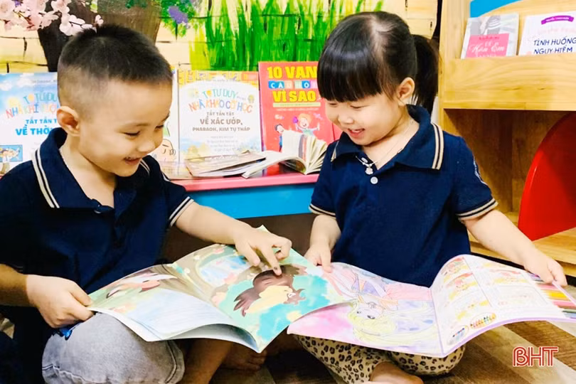 Học sinh mầm non Trung Kiên hào hứng với Ngày Sách và Văn hóa đọc