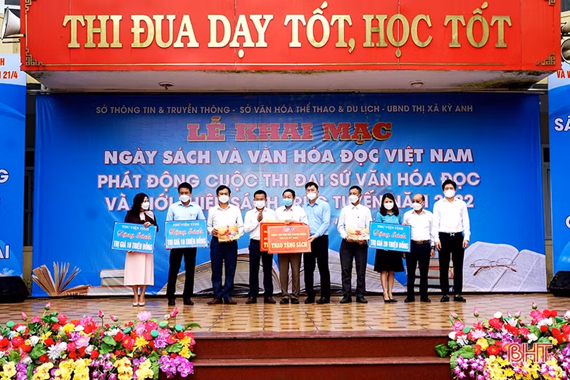 Nhiều hoạt động ý nghĩa nhân Ngày sách và Văn hóa đọc Việt Nam tại Hà Tĩnh