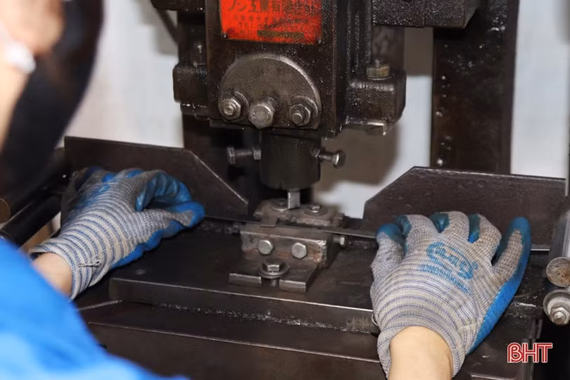 Về quê khởi nghiệp, thanh niên Hà Tĩnh vinh dự nhận Giải thưởng “Lương Định Của”