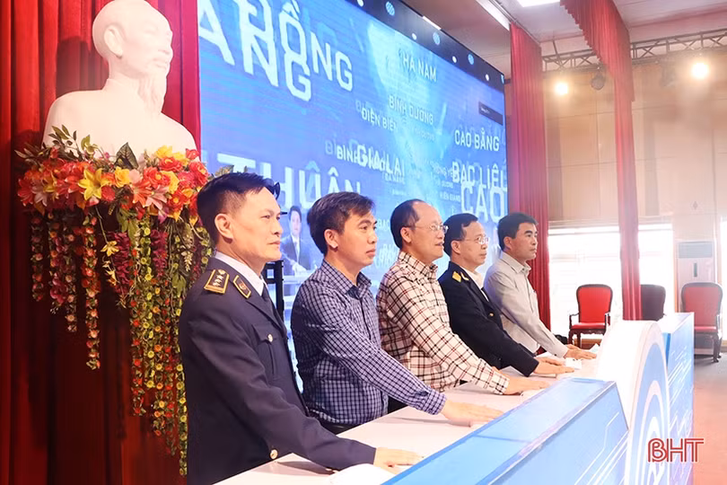 Hà Tĩnh cùng cả nước “kích hoạt” hệ thống hóa đơn điện tử