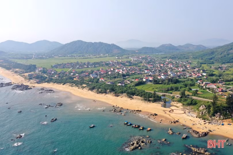 Huyện Kỳ Anh khai trương mùa du lịch biển năm 2022