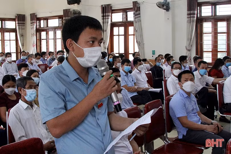 Cử tri Hương Sơn quan tâm đến đầu tư cơ sở hạ tầng đối với xã sáp nhập