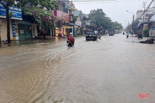 Công điện ứng phó với mưa lớn, áp thấp khả năng mạnh lên thành bão