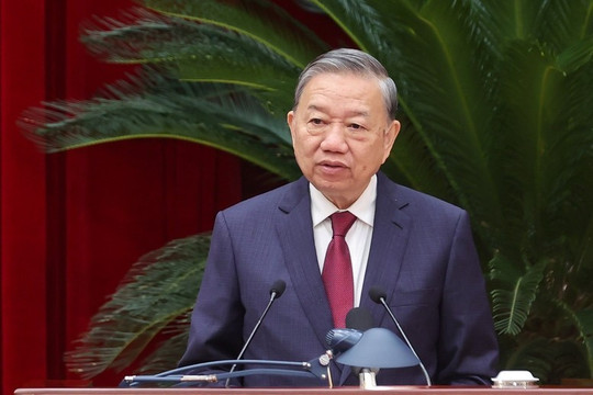 Tạo đà vững chắc cho tăng trưởng bền vững ở mức 2 con số trong giai đoạn tới