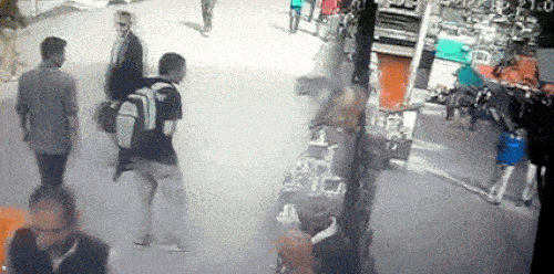 Các quý ông nghịch dại khiến chị em cũng phải thấy “thốn”