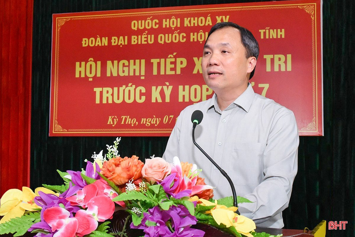 Ảnh Bí thư.jpg