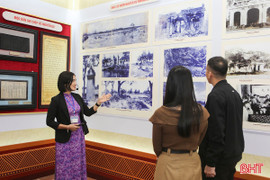 Xem trước Trưng bày "Đại thi hào Nguyễn Du - ngàn năm nhớ mãi"