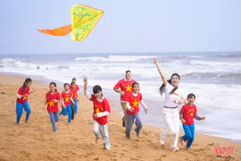 Biển gọi mùa vui