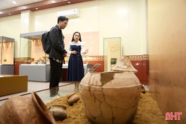 Miệt mài “góp nhặt” ký ức ông cha