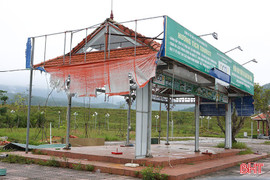 Cần sớm khắc phục thiệt hại sau bão ở KDL chùa Hương Tích 