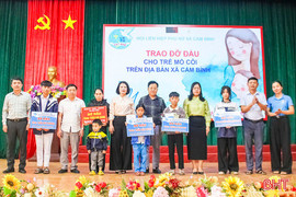 Thêm nhiều trẻ mồ côi được “Mẹ đỡ đầu” chắp cánh ước mơ