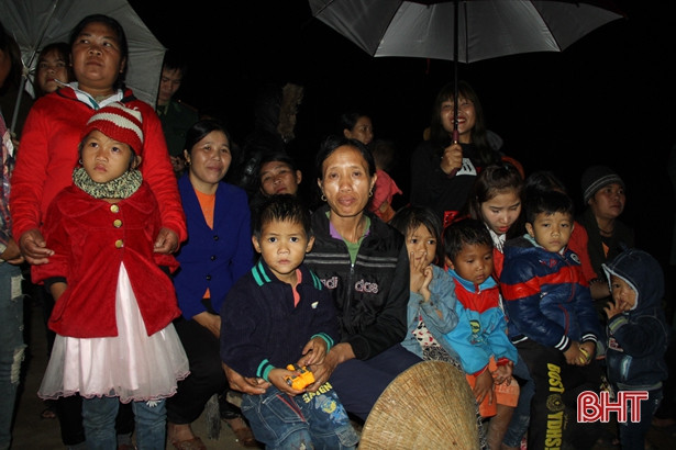 “Tết biên phòng, ấm tình dân bản” ở Rào Tre