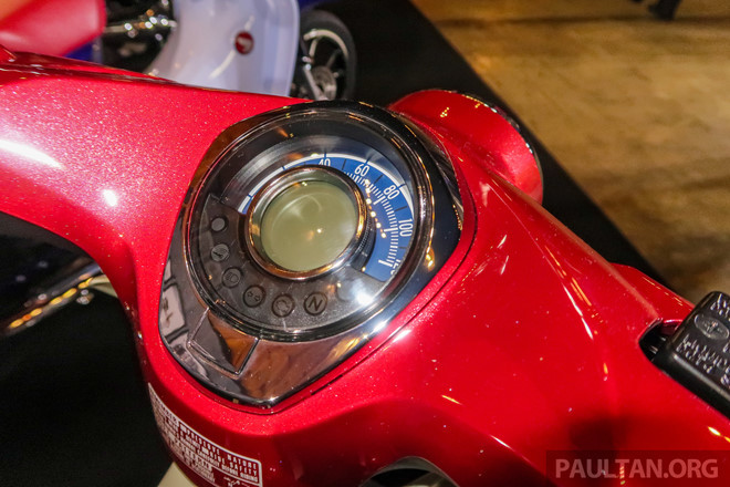 Honda Super Cub C125 2019 ra mắt, đắt ngang xe cao cấp