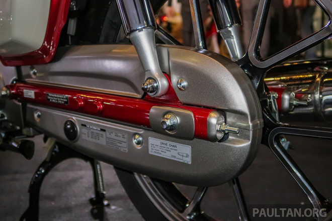 Honda Super Cub C125 2019 ra mắt, đắt ngang xe cao cấp