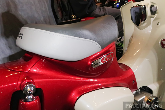 Honda Super Cub C125 2019 ra mắt, đắt ngang xe cao cấp