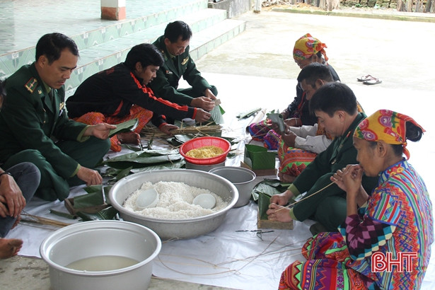 “Tết biên phòng, ấm tình dân bản” ở Rào Tre