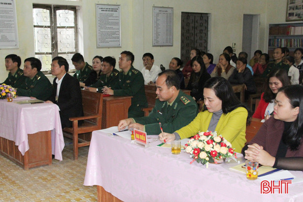 Ấm lòng “Xuân đoàn kết - Tết biên cương” vùng ven biển Nghi Xuân