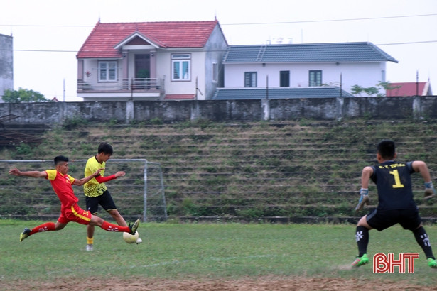 U19 Hồng Lĩnh Hà Tĩnh thắng trận giao hữu trên sân nhà