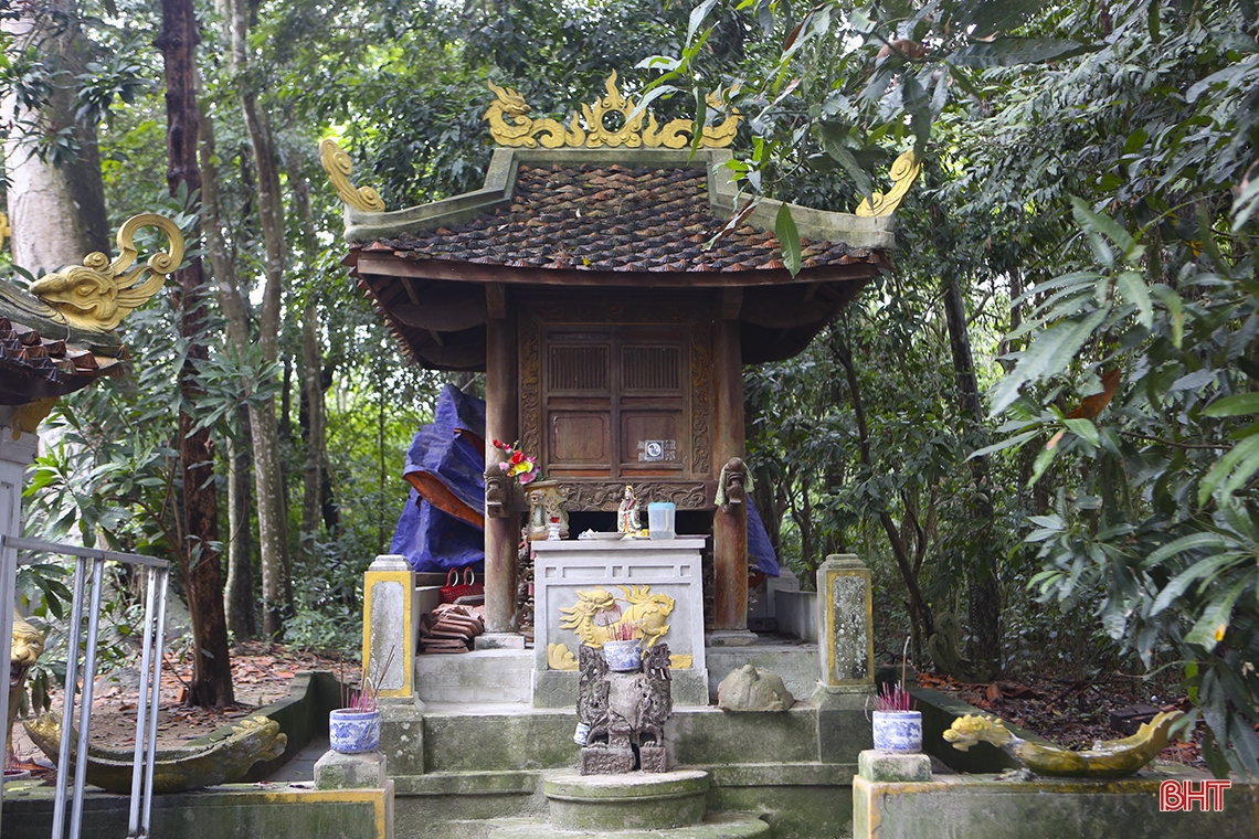 Thăm ngôi đền thiêng nghìn năm tuổi ở Hà Tĩnh ảnh 10 Thăm ngôi đền thiêng nghìn năm tuổi ở Hà Tĩnh