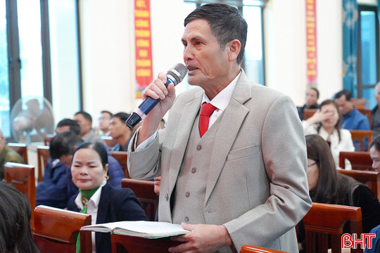 Cử tri kiến nghị sáp nhập thôn phù hợp với điều kiện thực tế, địa bàn