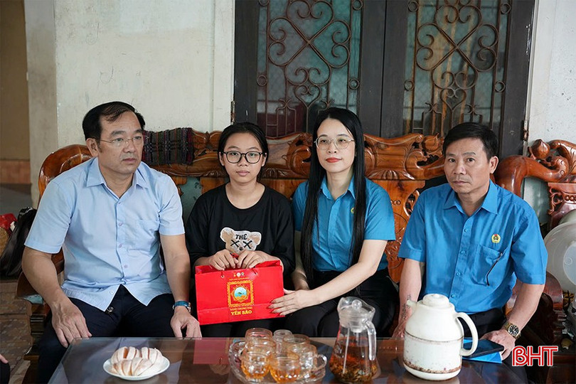 6e46146d8ac32d9d74d2.jpg