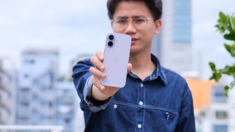iphone-1.jpg