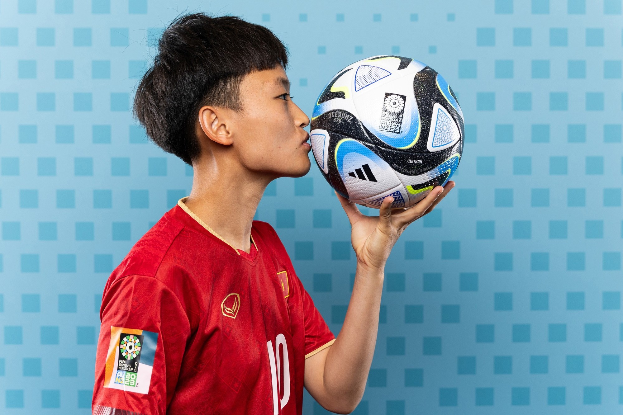 Đội tuyển nữ Việt Nam qua ống kính FIFA