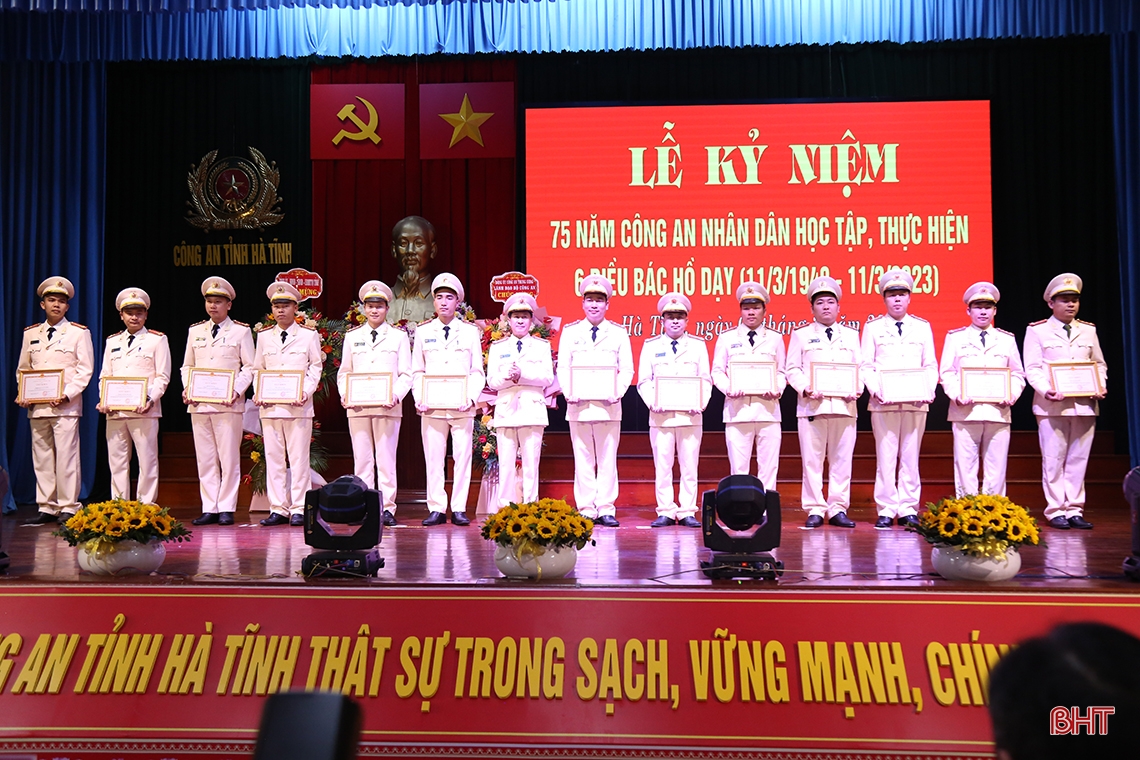 Mỗi cán bộ, chiến sĩ Công an Hà Tĩnh phải nỗ lực cao nhất học tập, thực hiện 6 điều Bác Hồ dạy