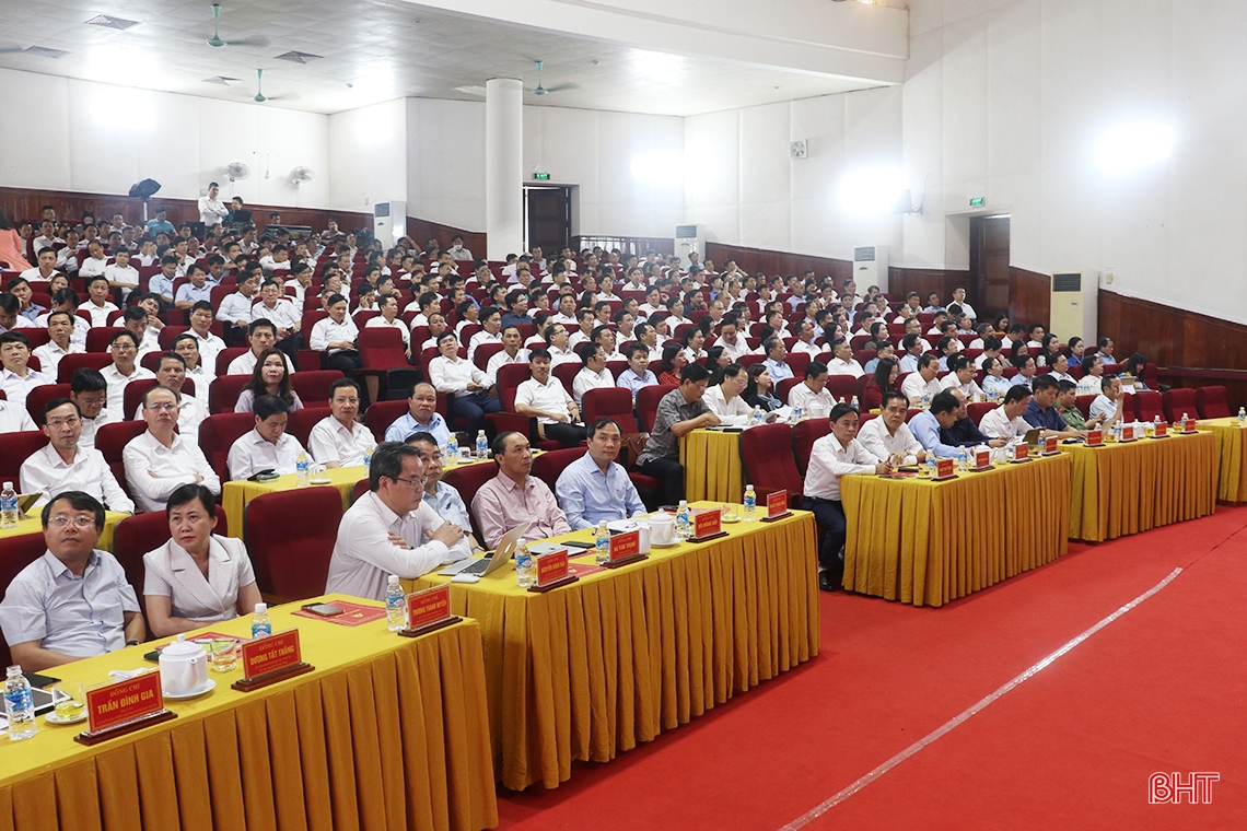Các địa phương phải luôn tạo môi trường, diễn đàn, cơ hội để người dân phản biện, góp ý, hiến kế