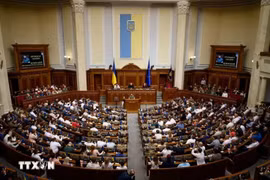 Quốc hội Ukraine phê chuẩn Bộ trưởng Quốc phòng mới