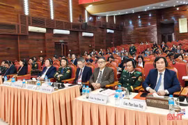 Phổ biến chính sách, pháp luật cho các trưởng bản hai bên biên giới Việt - Lào