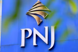 PNJ công bố tin bất ngờ, rút ngắn thời gian thanh toán cho khách bán vàng, kim cương