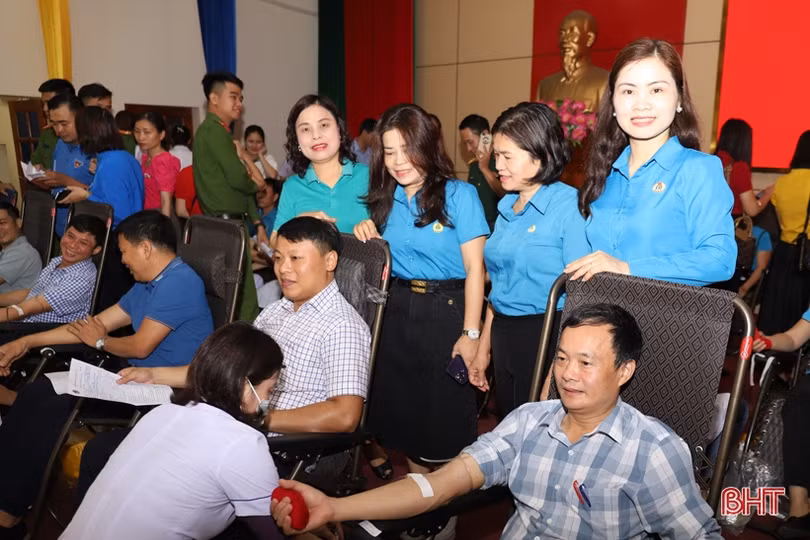 Hương Sơn thu về 298 đơn vị máu tình nguyện