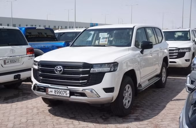 Toyota Land Cruiser tại Việt Nam có thể bổ sung phiên bản giá “mềm” hơn