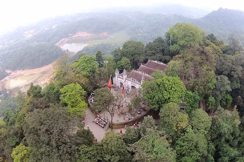 Nhớ về đất Tổ
