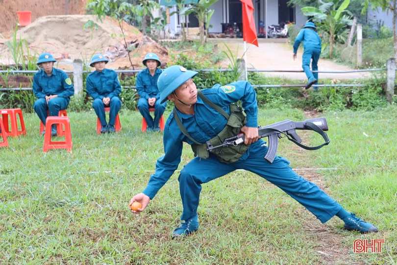 “Chiến sỹ sao vuông” Hương Sơn thành thục kỹ năng chiến đấu