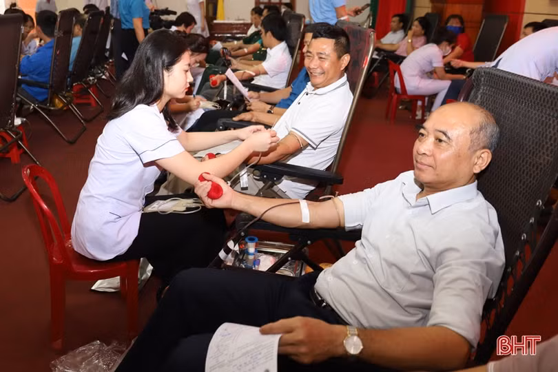 Hương Sơn thu về 298 đơn vị máu tình nguyện