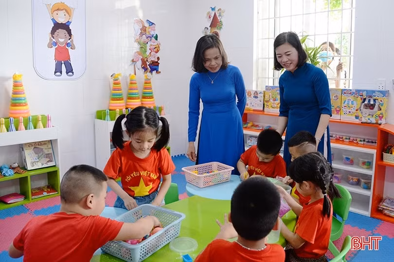 Nhiều phần quà đến với học sinh Hà Tĩnh