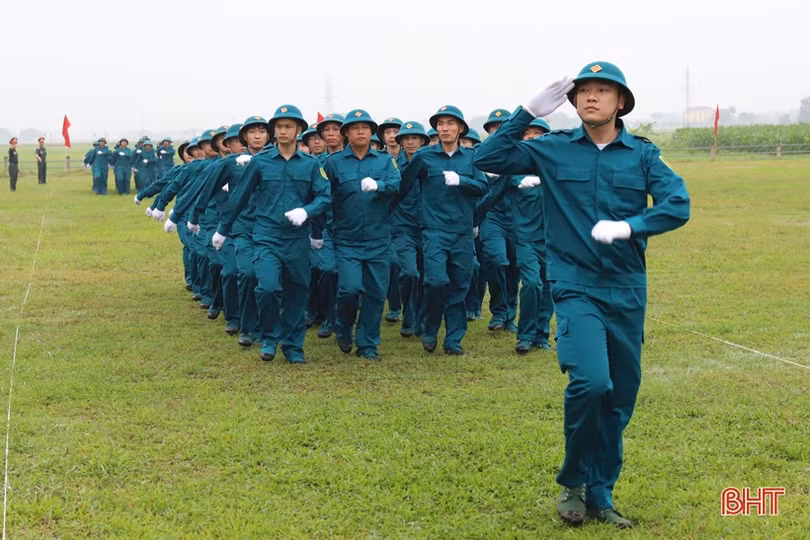 “Chiến sỹ sao vuông” Hương Sơn thành thục kỹ năng chiến đấu