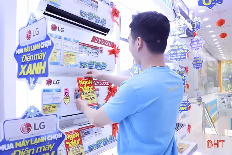 Hà Tĩnh: Ngành bán lẻ rộn ràng khuyến mãi dịp lễ 30/4